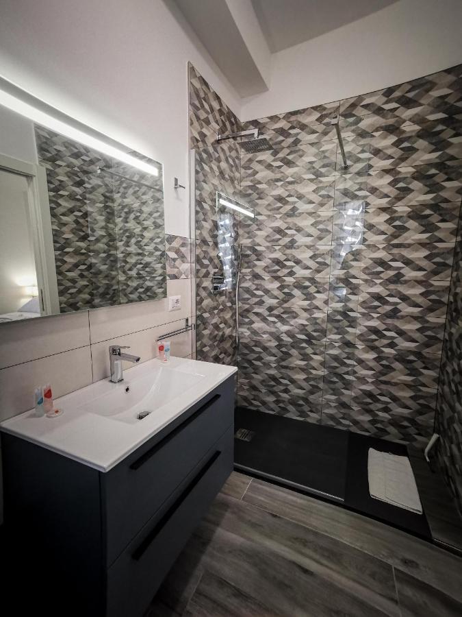 Apartment L'arche Lodovico Il Moro - House On The Navigli River *